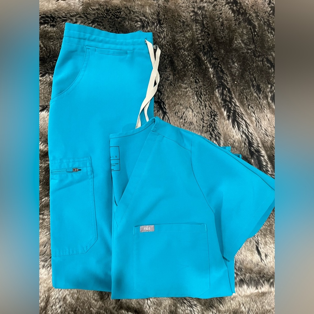 Figs Teal Set